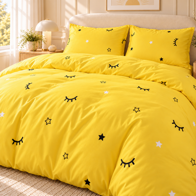 Lenjerie DELUXE Bumbac Satinat 4 Piese Pat Dublu – Galben cu Stele